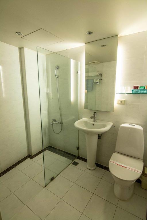 Katherine Plaza Hotel Гаосюн Экстерьер фото