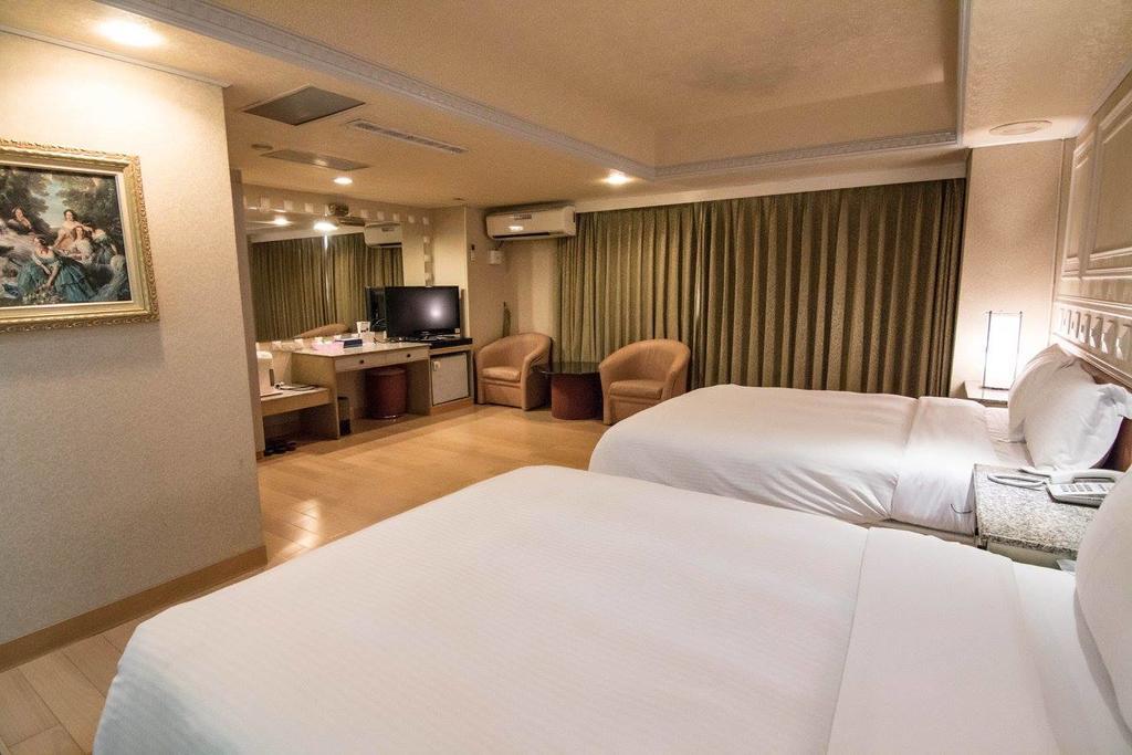 Katherine Plaza Hotel Гаосюн Экстерьер фото